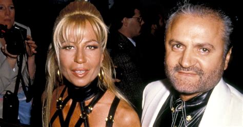 cuando murio versace|testamento de gianni versace.